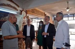 İTSO'dan Yılın Ahisi seçilen Behzat Böke ustaya plaket